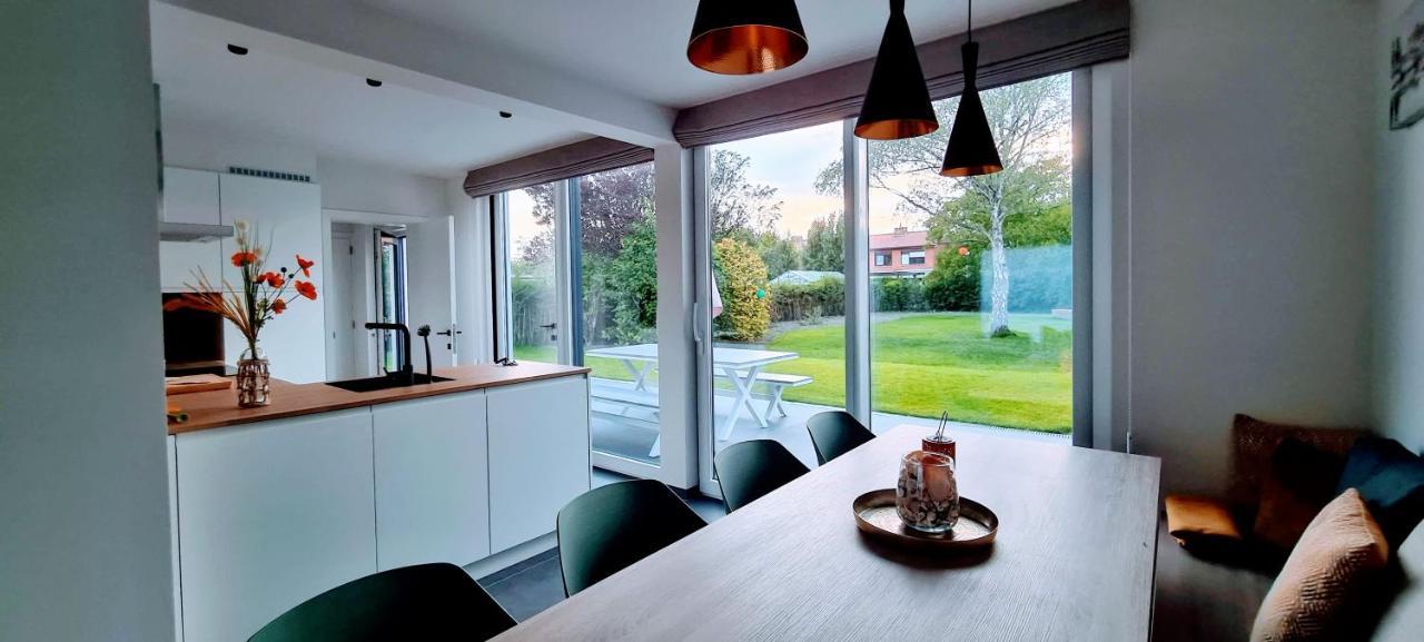Die Huis 14-Een Oase Van Rust Tussen Polders En Kust Остенде Экстерьер фото