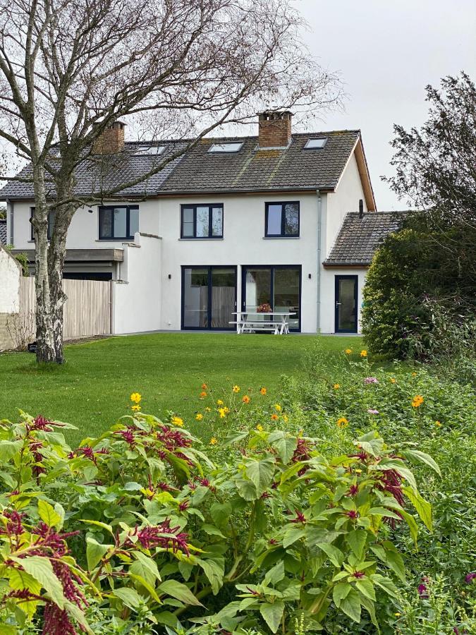 Die Huis 14-Een Oase Van Rust Tussen Polders En Kust Остенде Экстерьер фото
